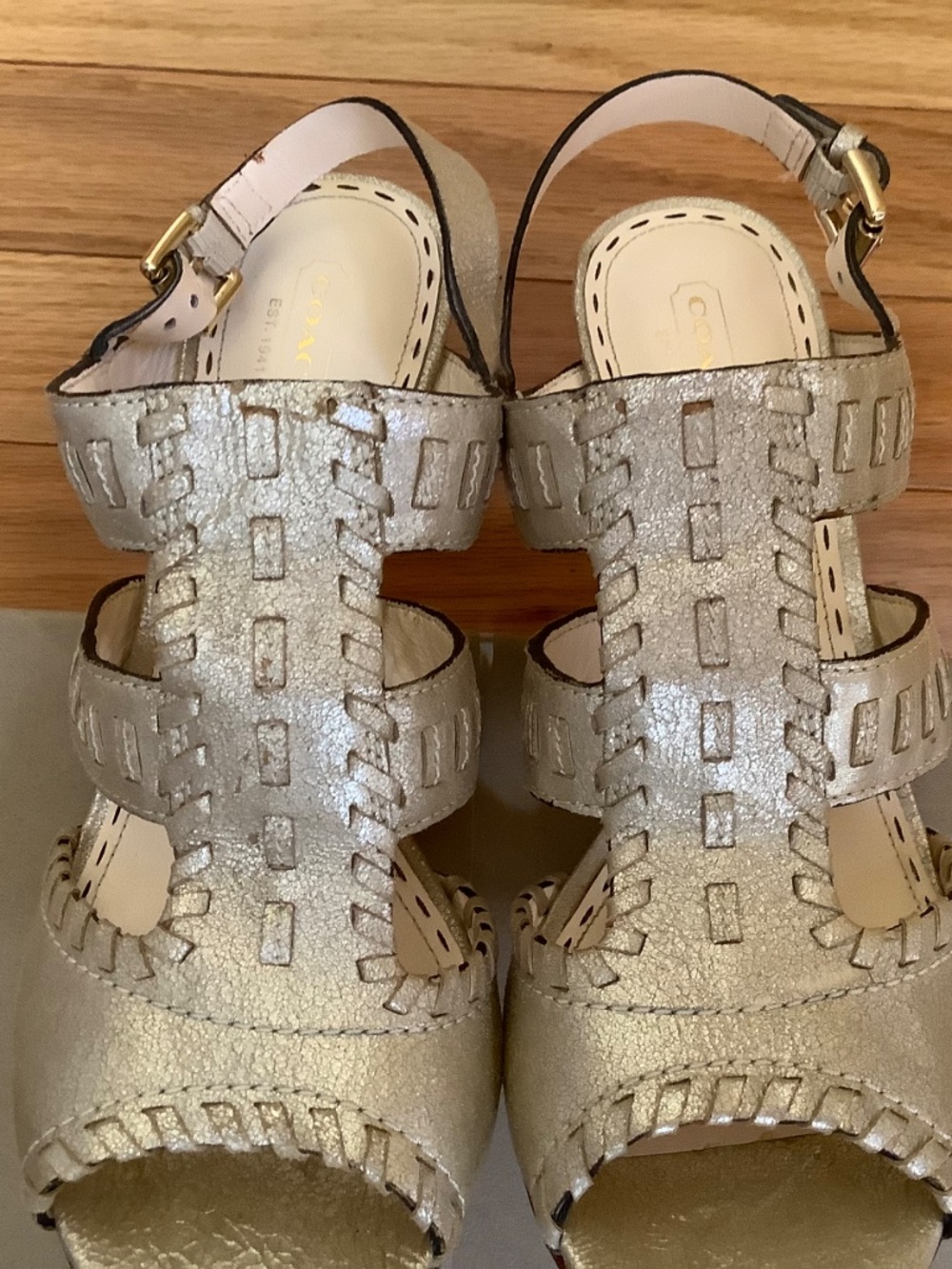 Coach Kareena Brushed Gold Whipstitch Metallic Leather High Heel Sandals SZ 9.5 - Picture 4 of 13